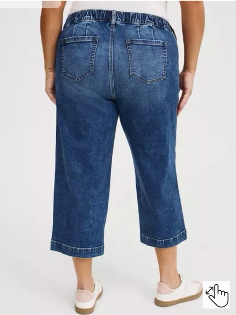 torrid Crop Weekend Mid-Rise Wide-Leg Jean - Picture 4 of 10